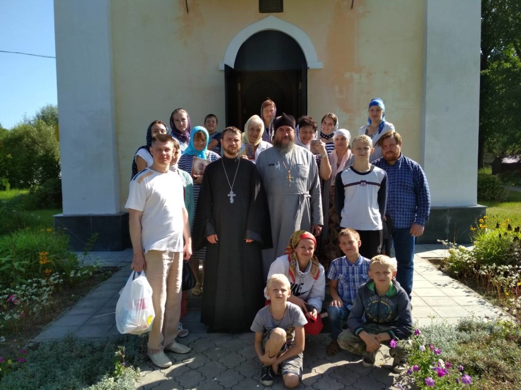 Паломническая поездка прихожан в храм святителя Николая Чудотворца д. Железняки