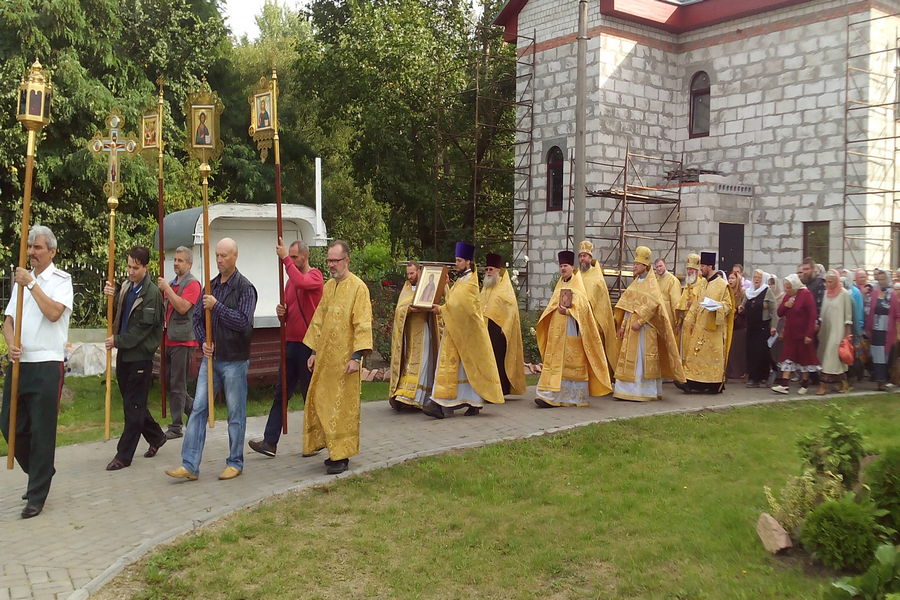 Божественная литургия в день памяти святого благоверного князя Александра Невского