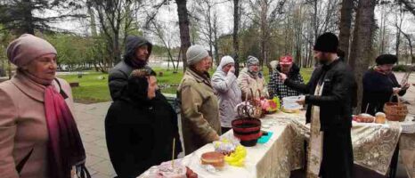 Освящение куличей